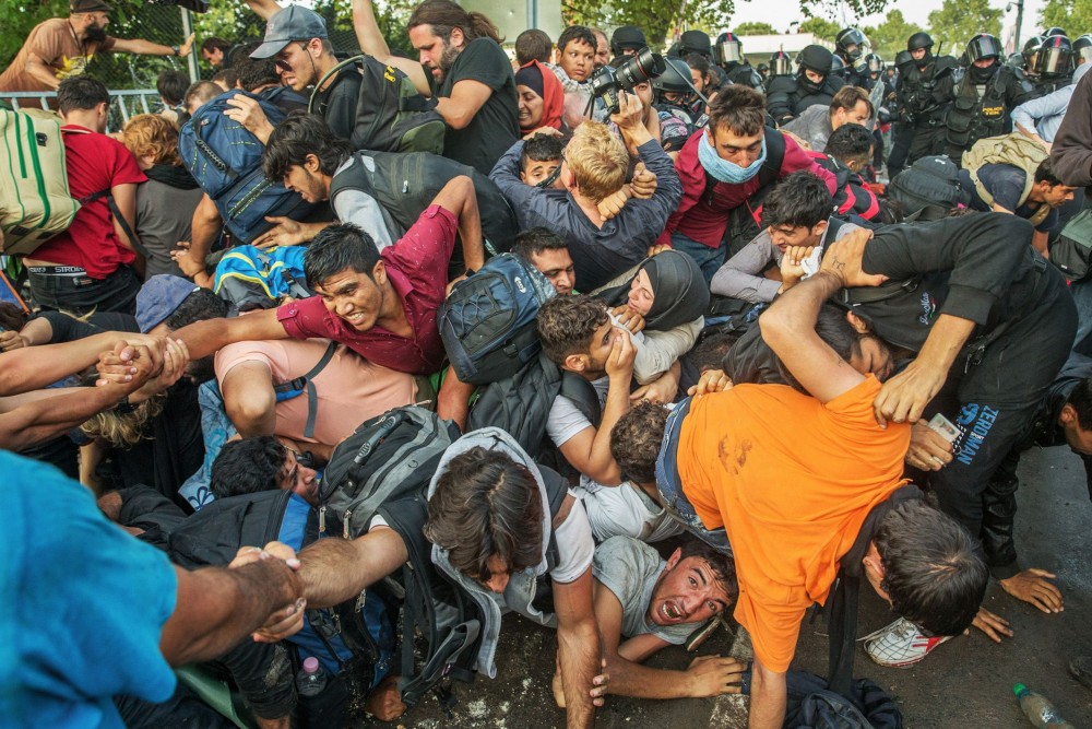 Soutěž Czech Press Photo
vyhrál snímek s uprchlíky