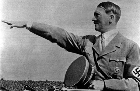 Oběti i vrazi, kruté osudy.
To jsou mé toulky historií