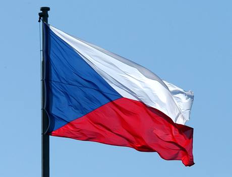 Obyvatel Česka přibylo,
ale jenom díky cizincům