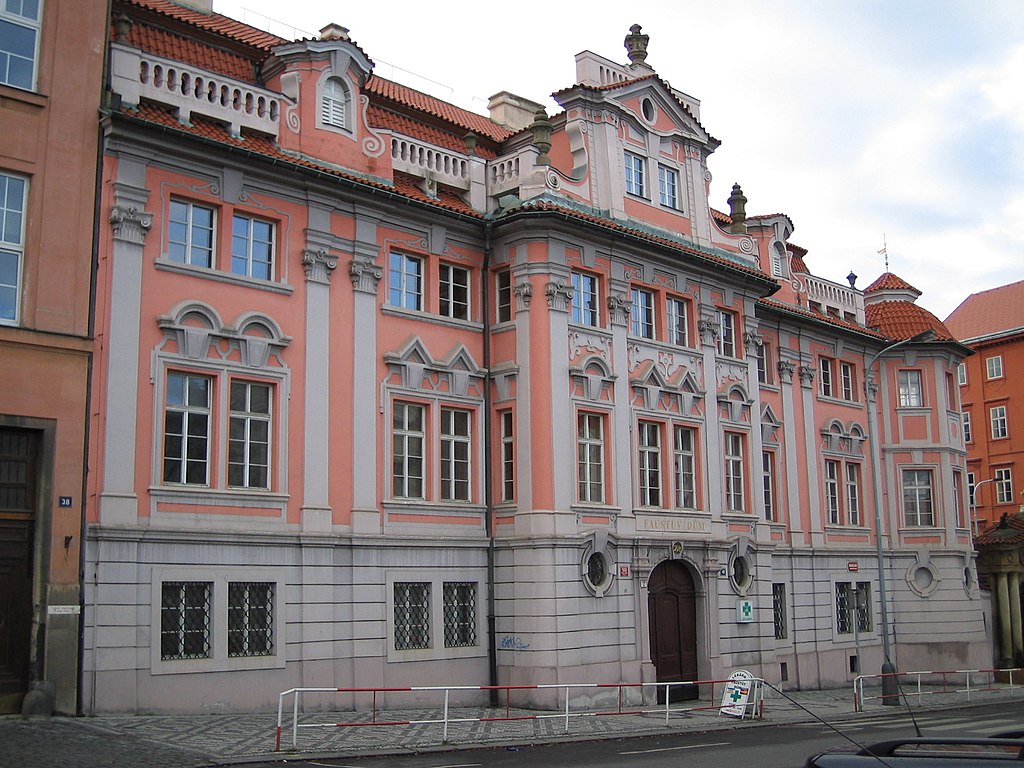 Za tajemstvím Faustova domu