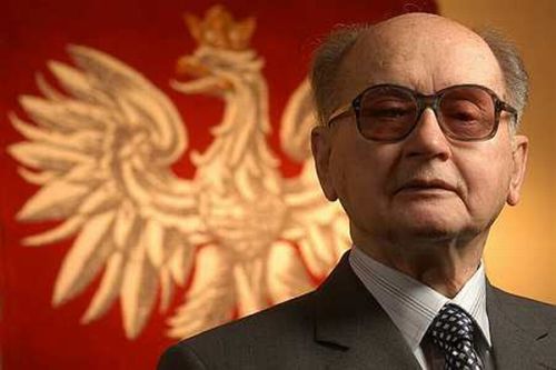 Zemřel Wojciech Jaruzelski,
komunistický symbol Polska