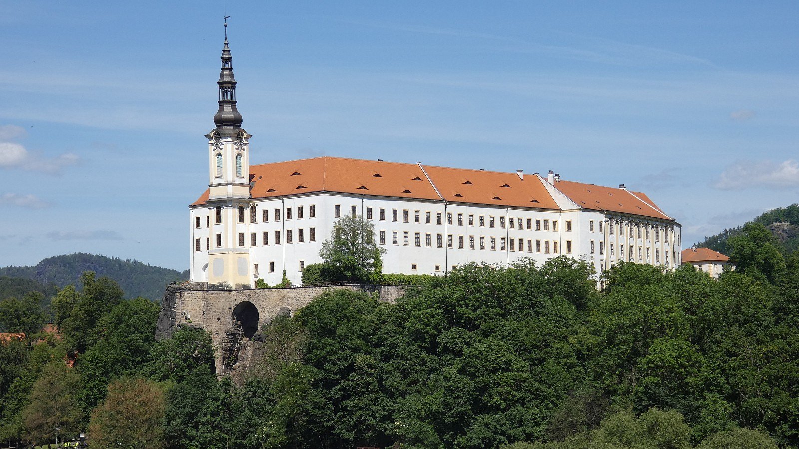 P1550234-Decin-zamek.jpeg