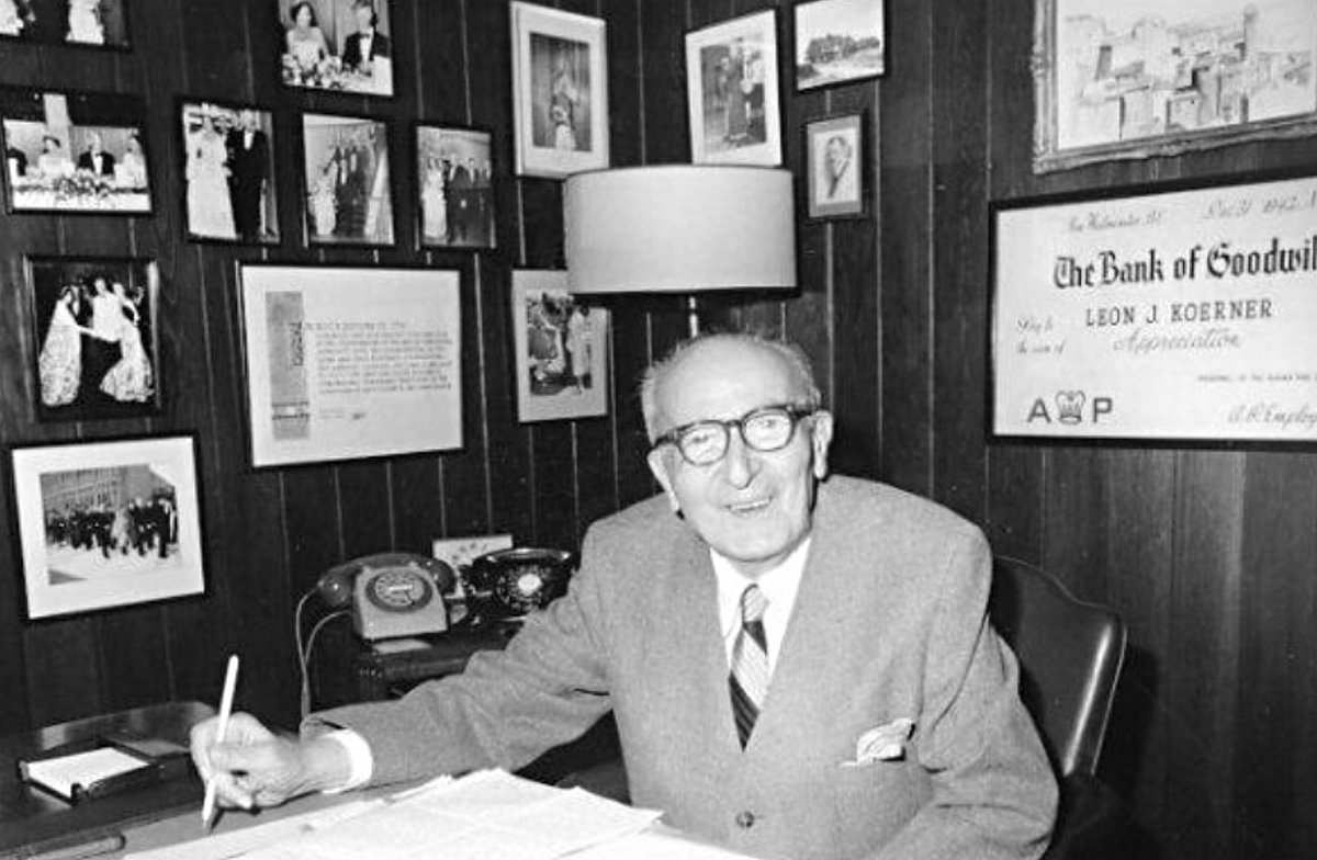 Leon Koerner krátce před odchodem na odpočinek.jpg