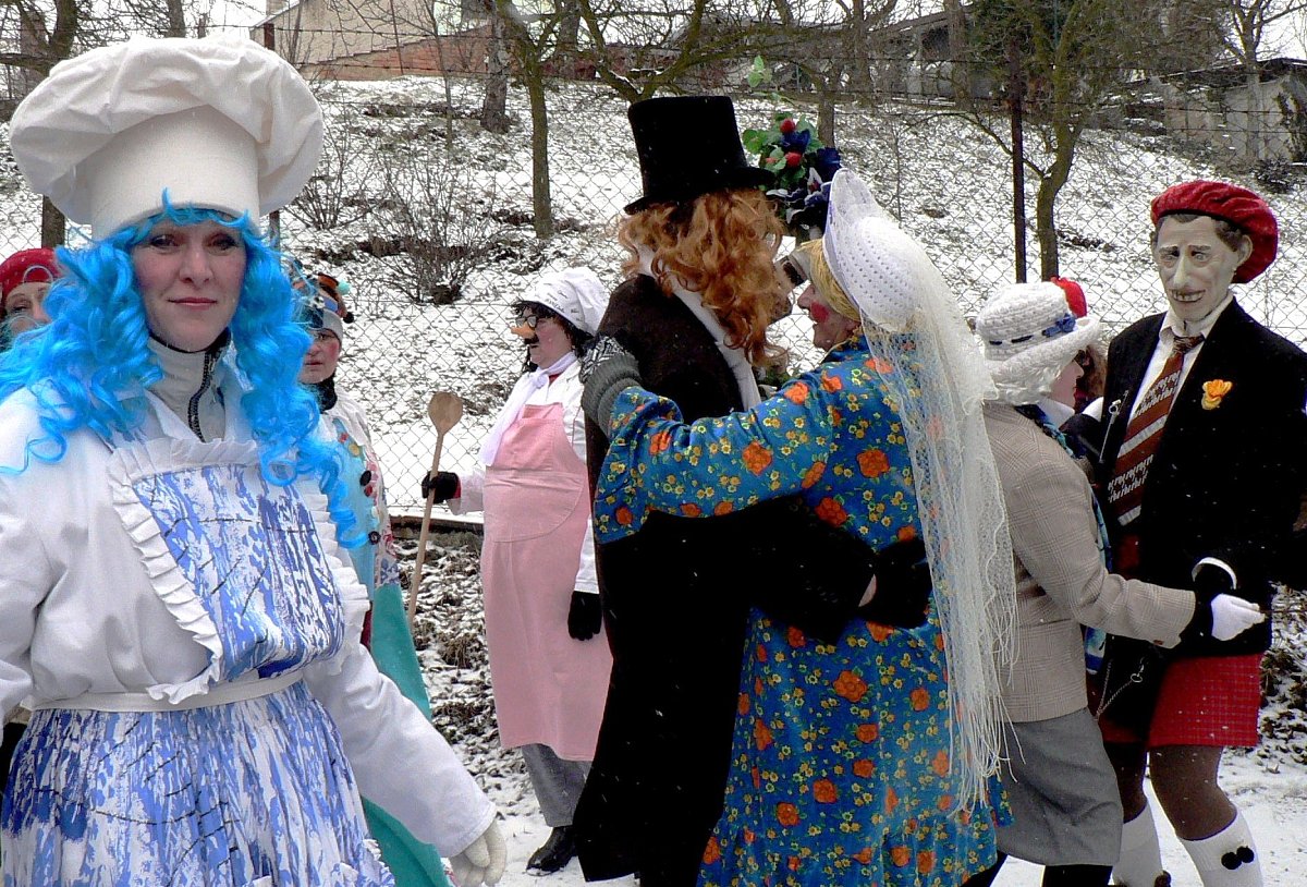 Masopust, aneb Vodění medvěda u nás