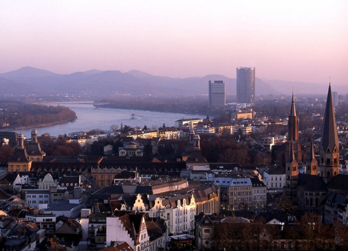 Bonn. V tomto městě kralují senioři. Německo už dobře chápe jejich potenciál.