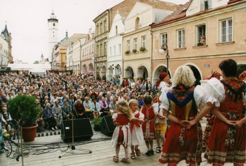 Začaly Chodské slavnosti,
čekají se desetitisíce lidí