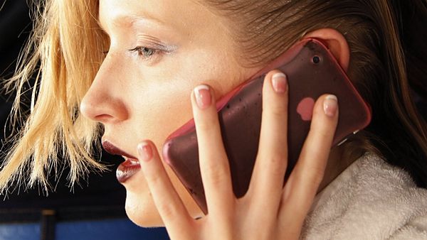 Francouzka dostala telefonní
účet na téměř 12 biliard eur