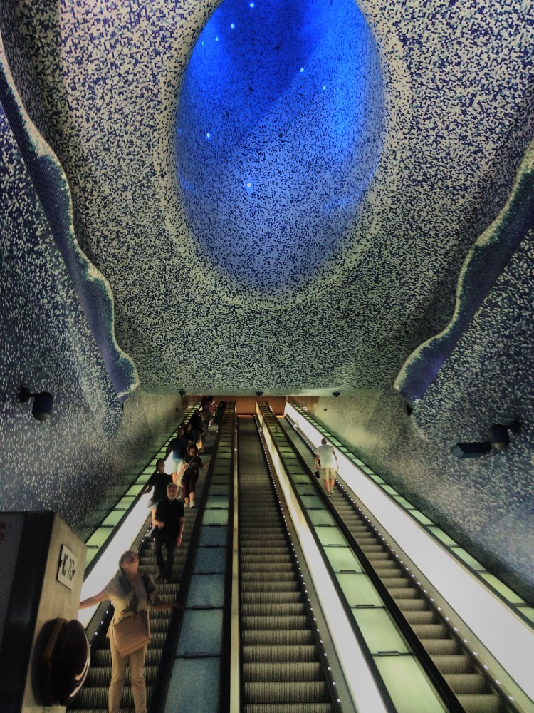 neapol-metro.jpg