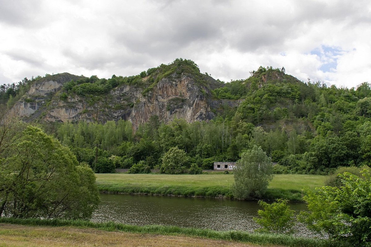 Ještě tu O Smolíčkovi - 1.část