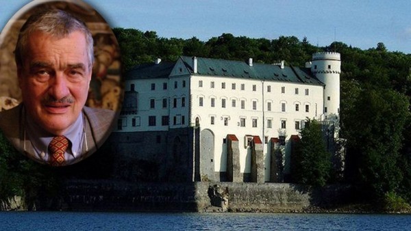Volební úspěch Schwarzenberga
by byl největším v historii rodu