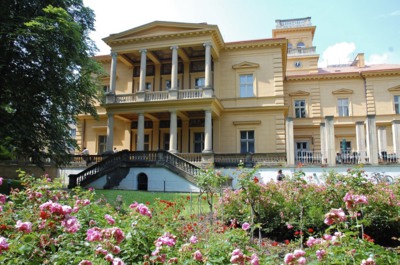 Lannova vila v Praze.