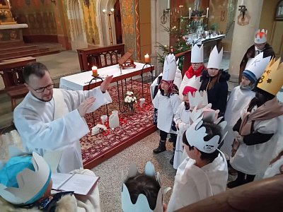 Požehnání ve venkovském kostele