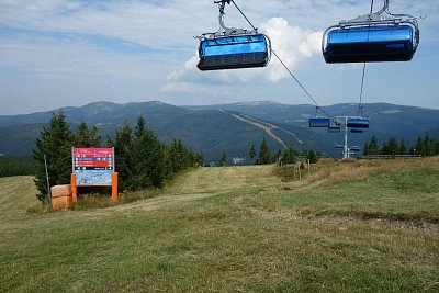 02-265.jpg