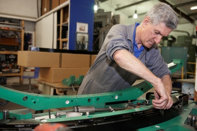 Vyplatí se dál pracovat i po splnění nároku na starobní důchod?