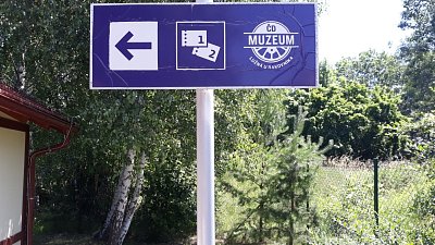 04-ukazatel-k-pokladne.jpg