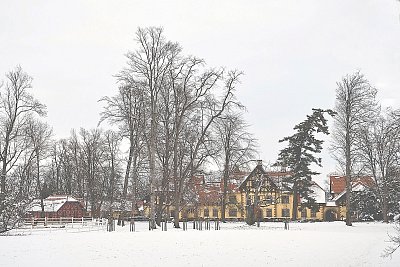V Slatiňanech