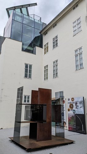 10-architektura.jpg