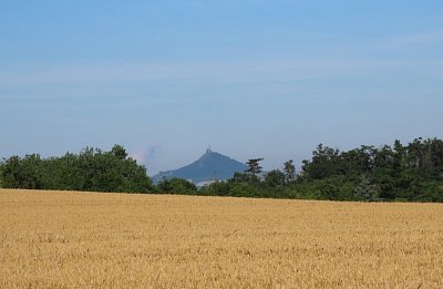10-znovu-hazmburk.jpg