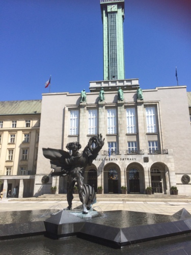 Ikarus, Nová radnice, Ostrava