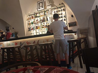 Besídka Bar