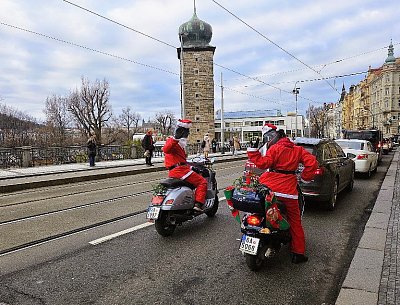 Pozor na červenou motorizovanou hlídku