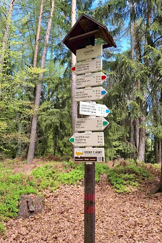 24-rozcestnik-u-kavcin.jpg