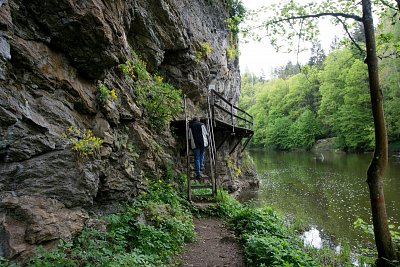24-visuty-most-pod-hradem.jpg
