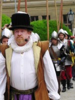 Už hledí vzhůru k císaři Rudolfovi II.