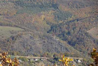 26-tri-krize-na-skale-nad-labem.jpg