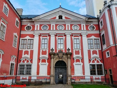 2p1160415-1-.jpg