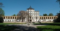 Ploskovice - zámek
