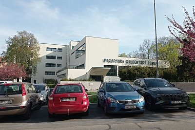 Domov mládeže