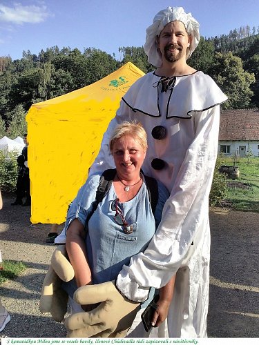 Úsměvy na všechny strany, v zahradách bylo veselo.