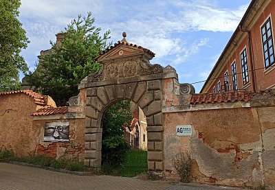 Starý dvůr ve Šťáhlavech