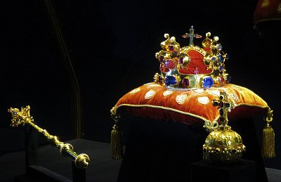 CrownJewelsBohemia1.jpg