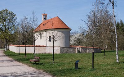 Kaple sv. Václava v Praze-Suchdole *