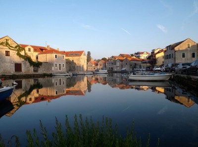 Takové prázdninové ráno ve středomoří.