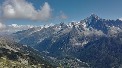 Pohled z lanovky ... *