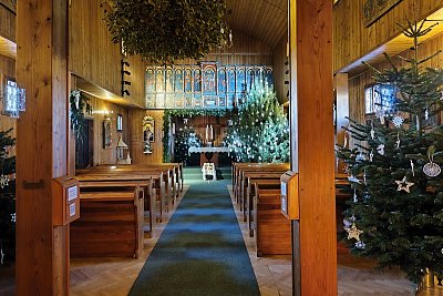 Interiér dřevěného kostela v Blansku