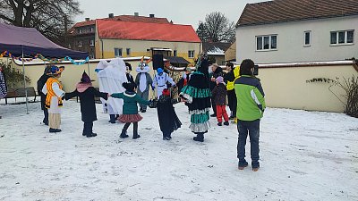 Dokolečka, dokola