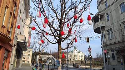 Symbolika bulharského svátku jara v Ostravě