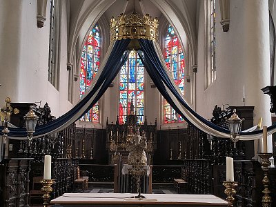 Korunování Panny Marie....*