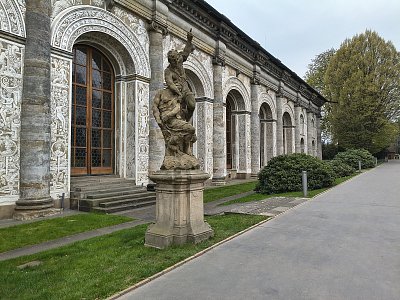 Výjimečné sousoší v Královské zahradě....*