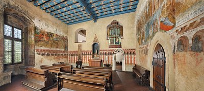 Karlštejn_09.jpg