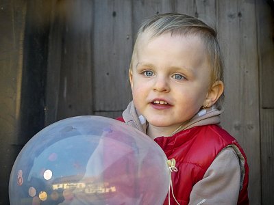 Naše dvouletá modrooká slečna Emička