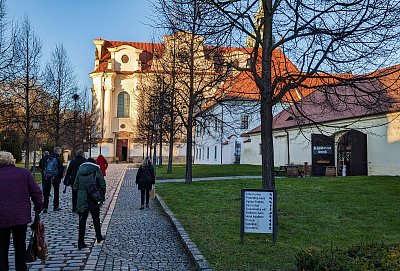 Vzhůru do klášterního šenku*
