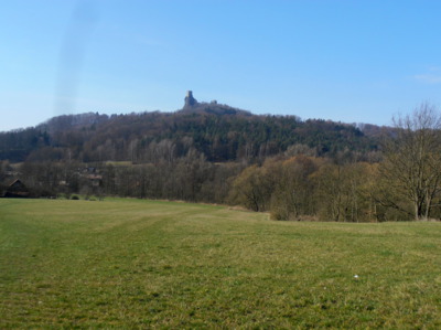 Předjaří pod Troskami