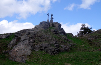 Tři kříže