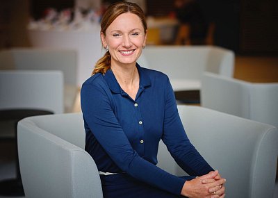 Nechceme, aby senioři skončili v digitální propasti, říká ředitelka Nadace Vodafone Zuzana Holá