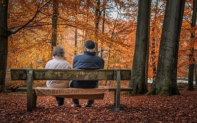 Dvacet čtyři let. To je doba, kterou Češi tráví v penzi
